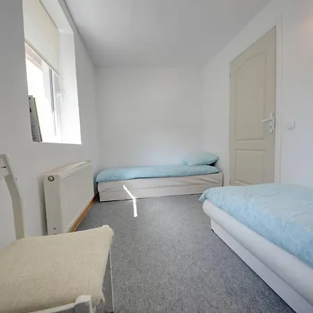 Slippers House VNO