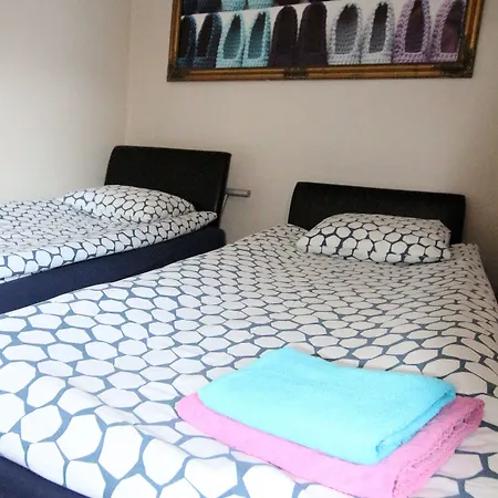 Slippers House Bed and Breakfast Βίλνιους